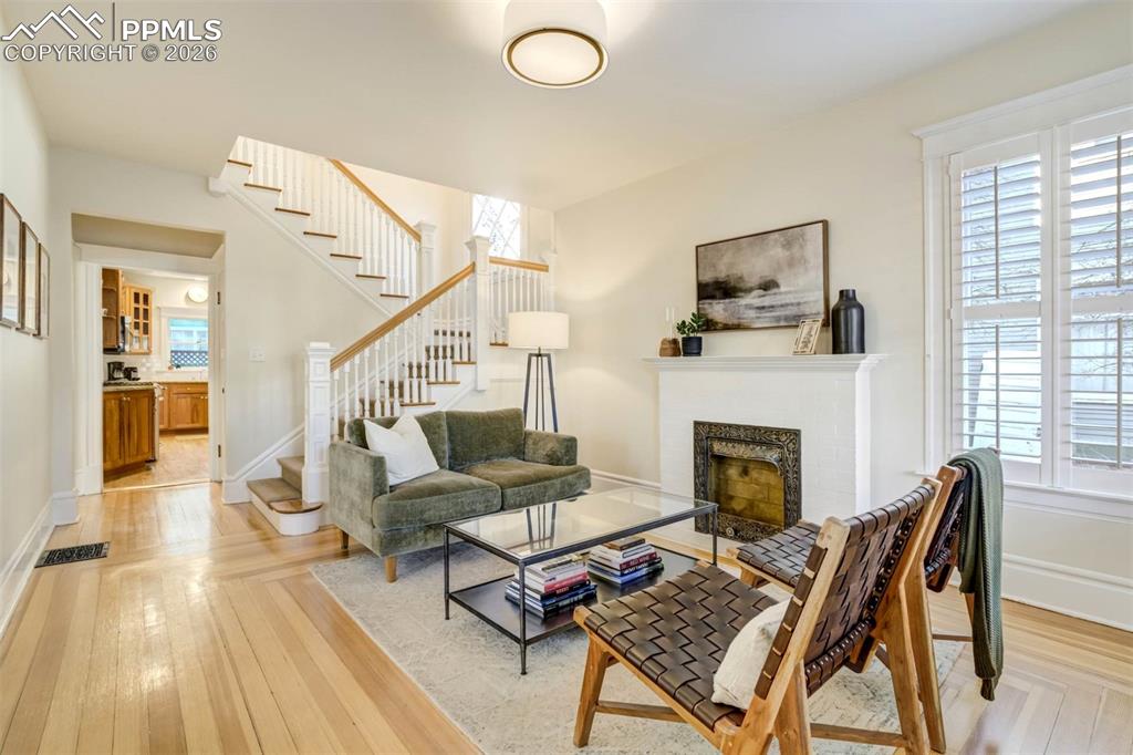 Image 13 of 49: Living Room