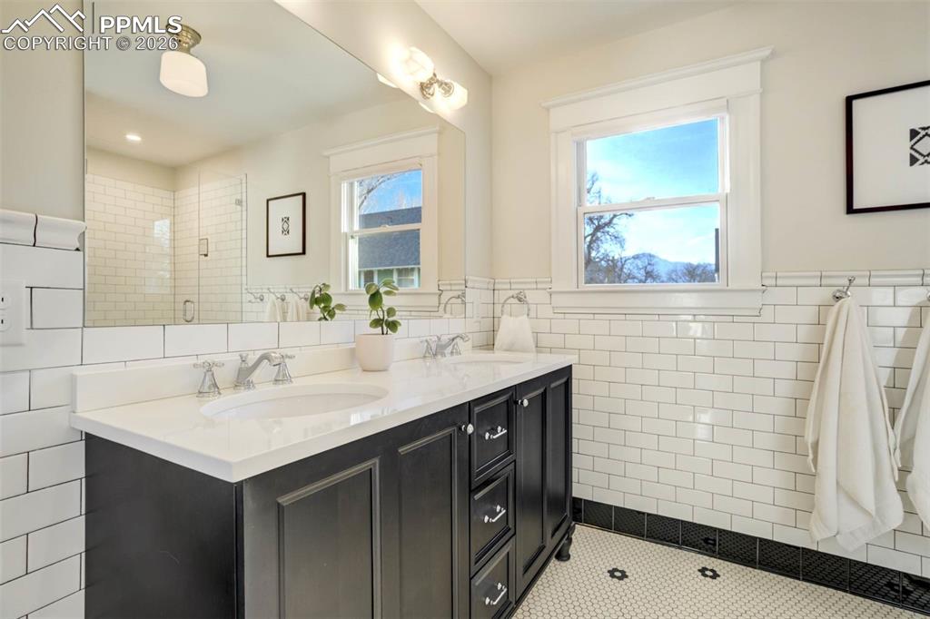 Image 36 of 49: Master Bathroom