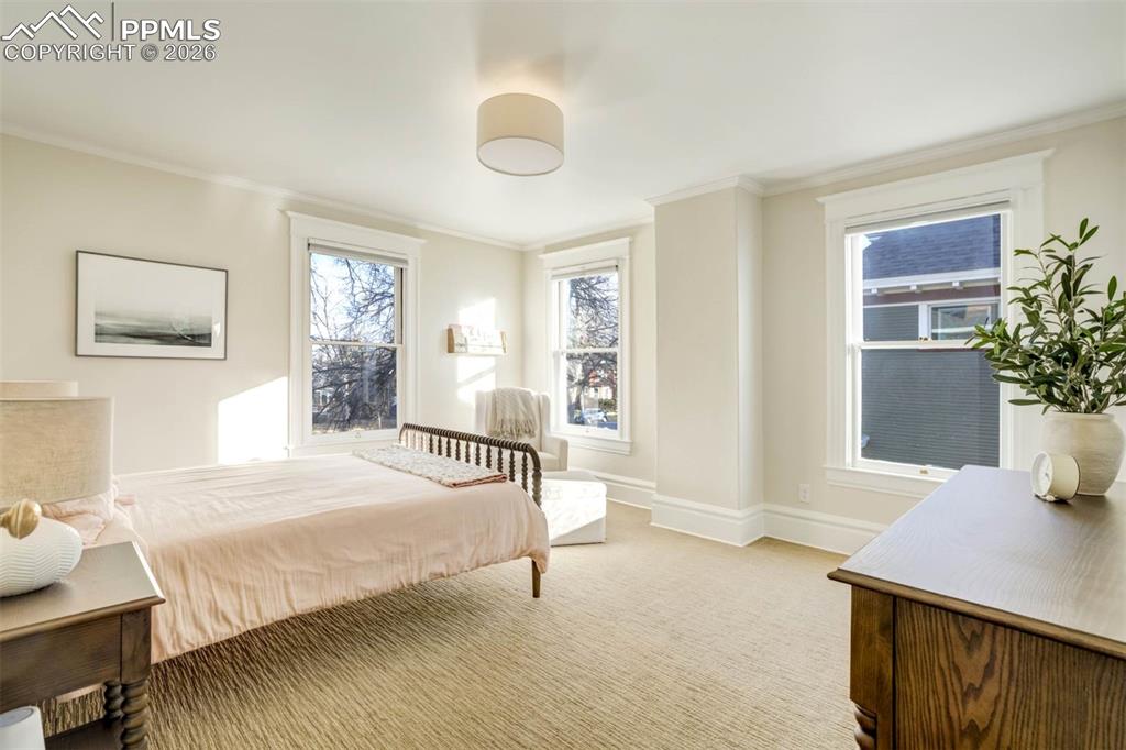 Image 40 of 49: Bedroom