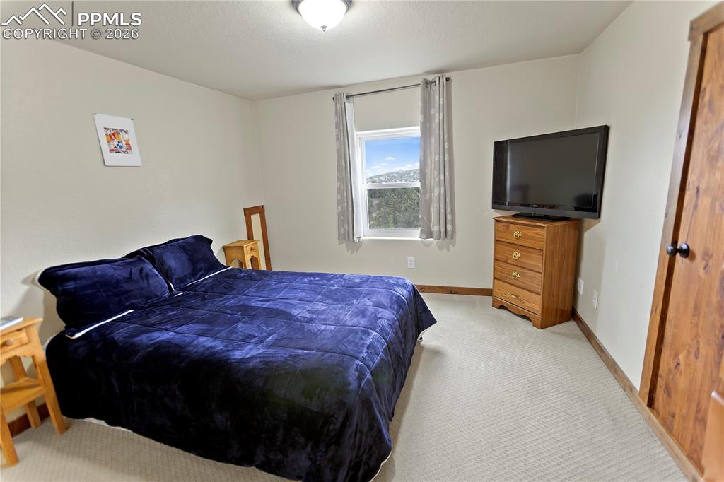 Image 29 of 39: Upper Level Bedroom 5