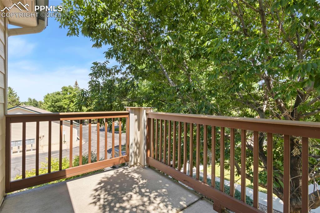 Image 10 of 15: Balcony
