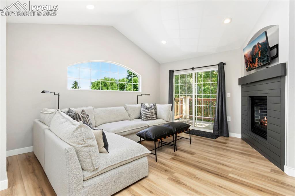 Image 7 of 15: Living Room