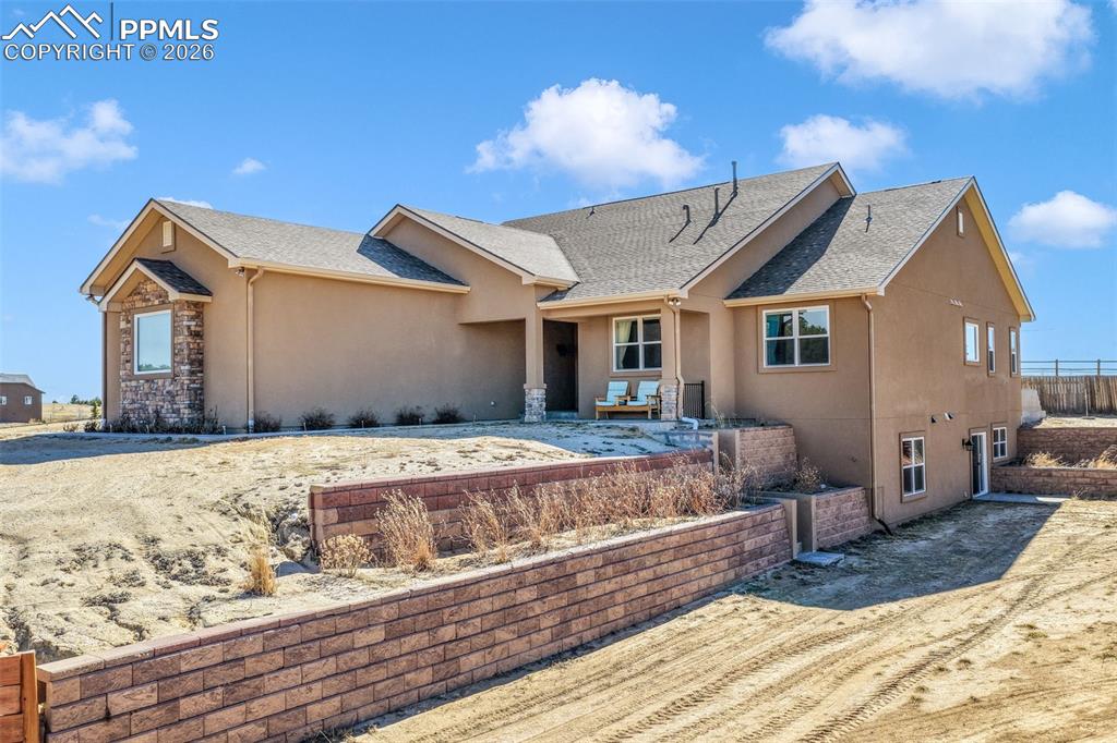 Image 3 of 50: Floor Plan