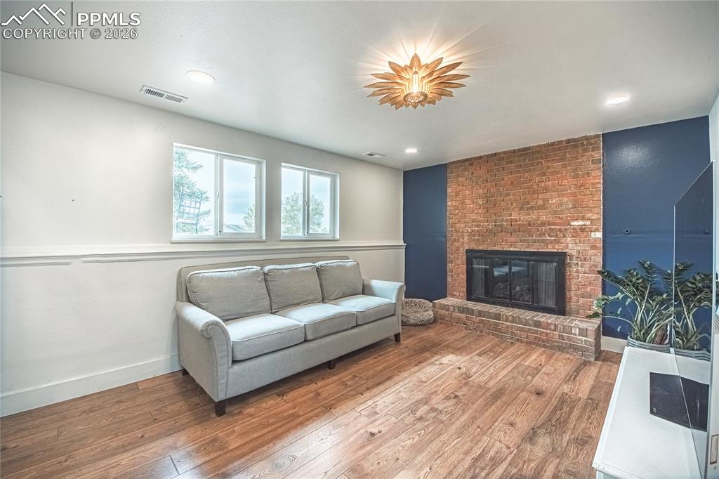 Image 9 of 35: Living Room