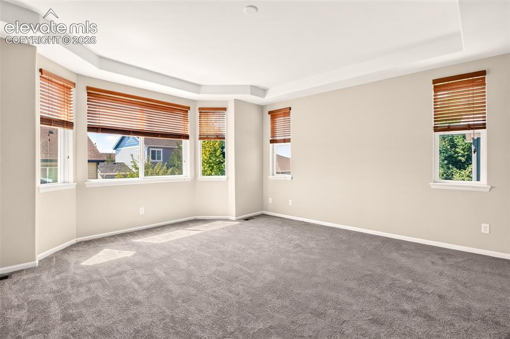 Image 18 of 50: Primary bedroom 