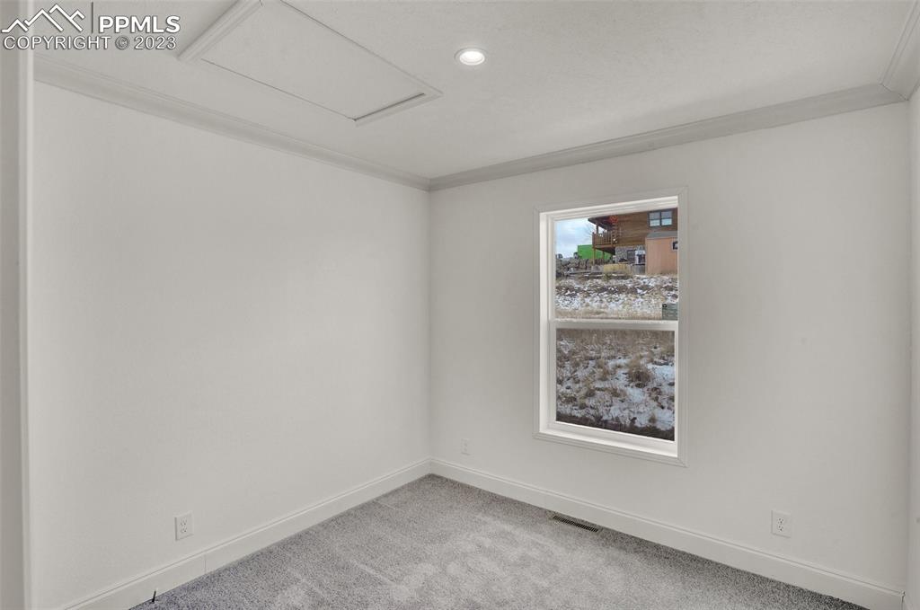 Listing 5389090, Image 18 of 39
