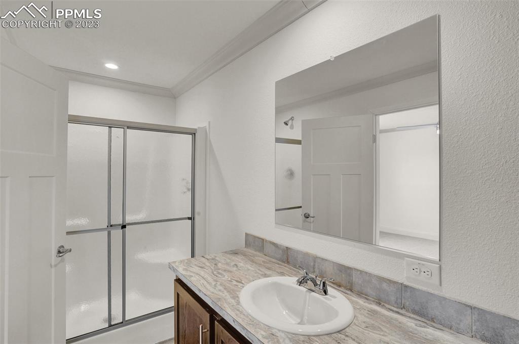 Listing 5389090, Image 25 of 39