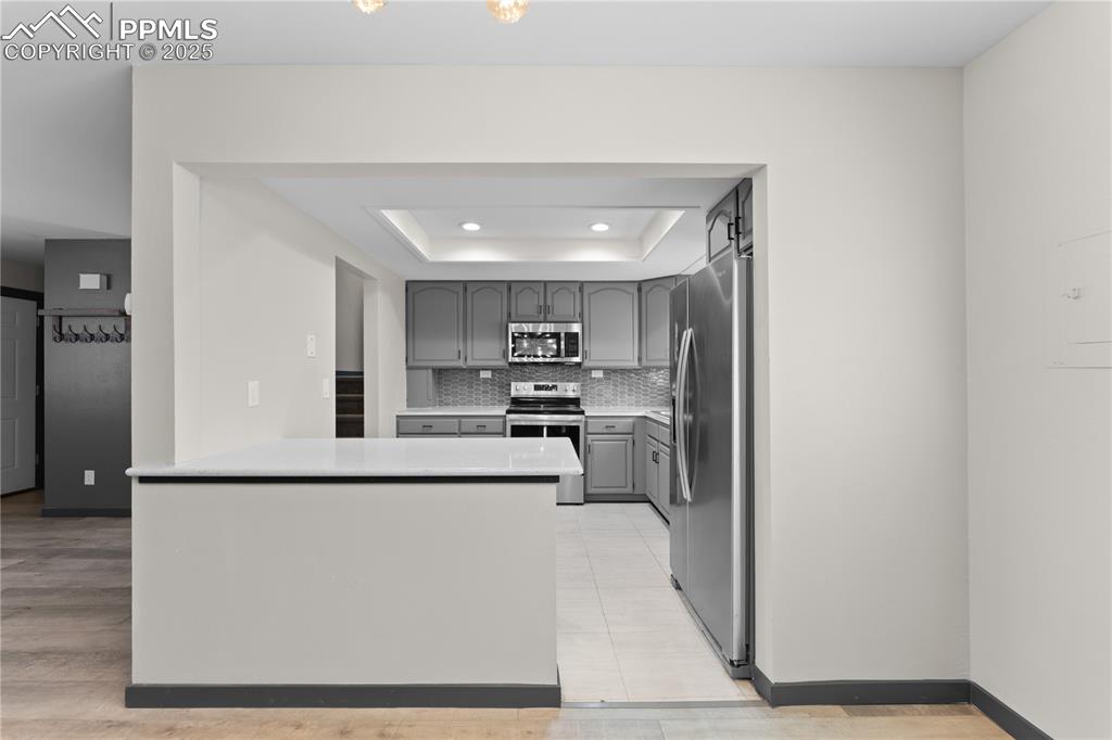 Image 14 of 36: Kitchen