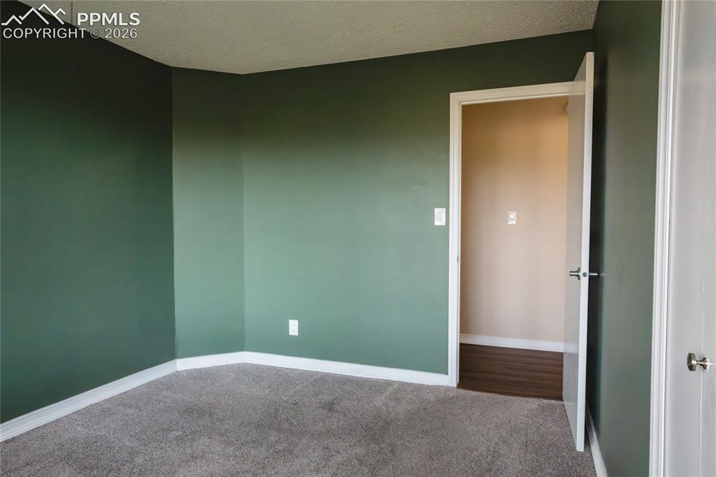 Image 20 of 48: Bedroom
