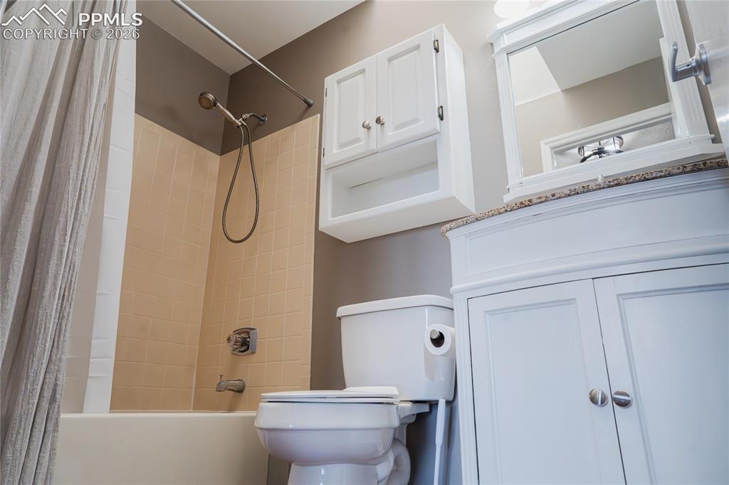 Image 30 of 48: Master Bathroom