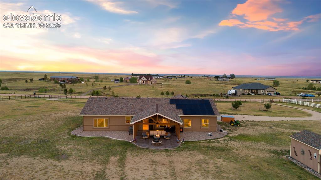 Image 42 of 48: Incredible Outdoor Lifestyle!