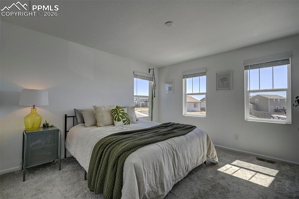 Image 19 of 39: Bedroom