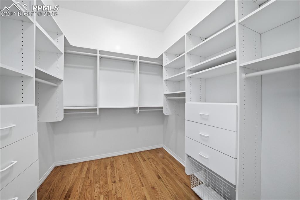 Image 25 of 47: Primary Bedroom Walk in Closet