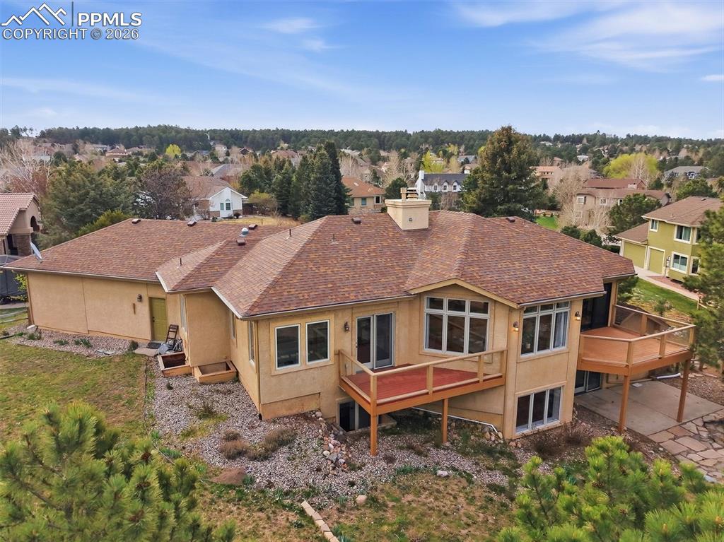 Image 41 of 47: Back of Structure