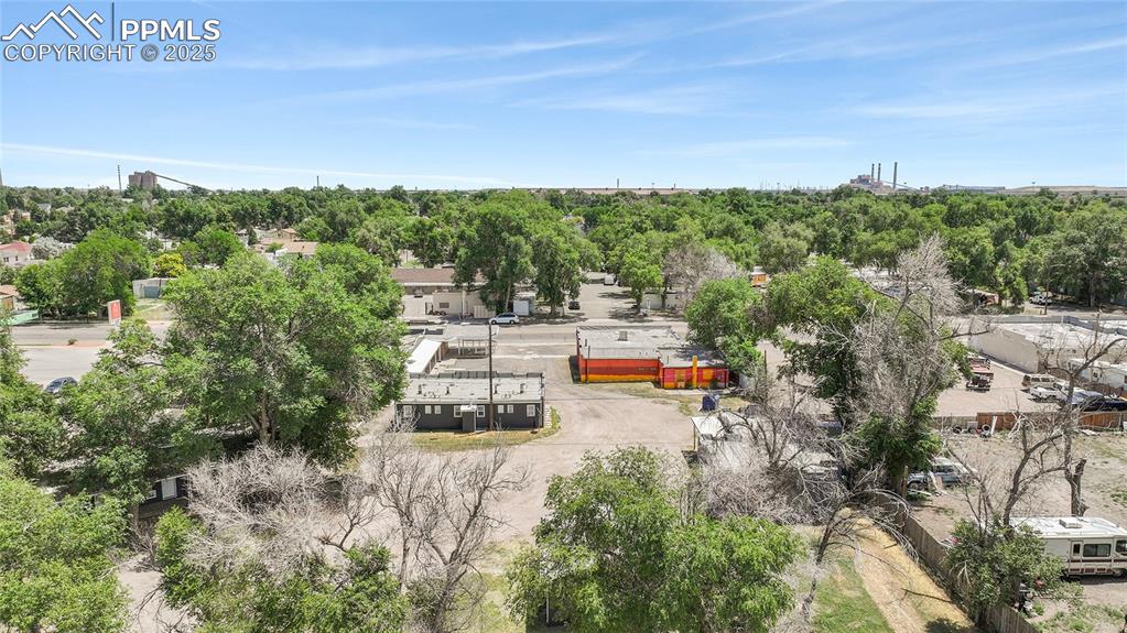 Image 24 of 32: Drone / aerial view