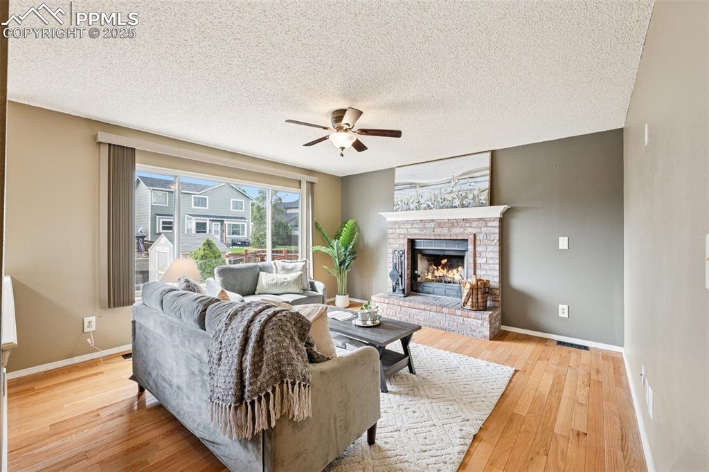 Image 9 of 34: Living Room