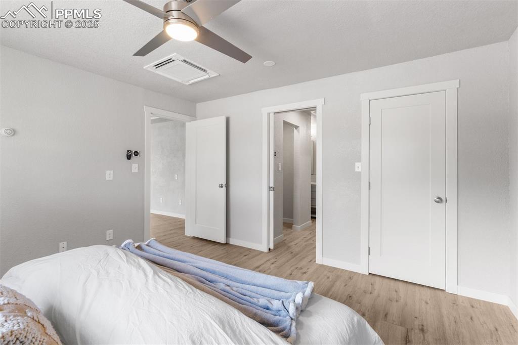 Image 14 of 49: Bedroom