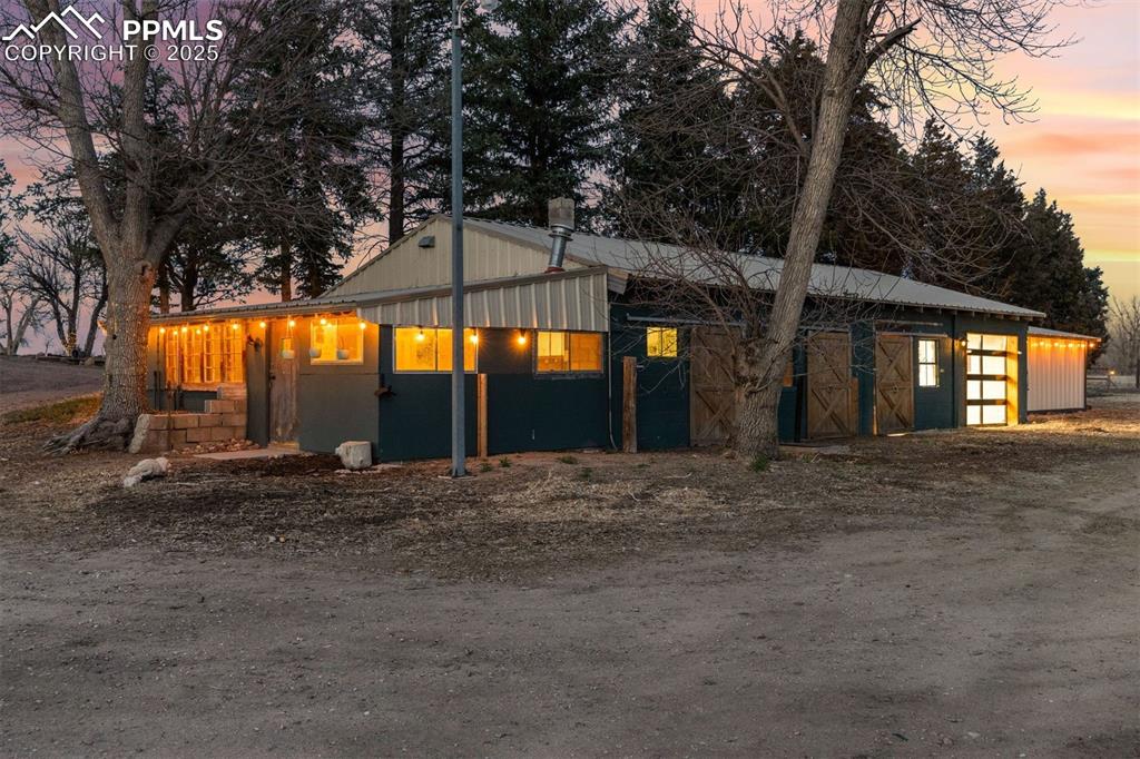 Image 7 of 49: Front of Structure
