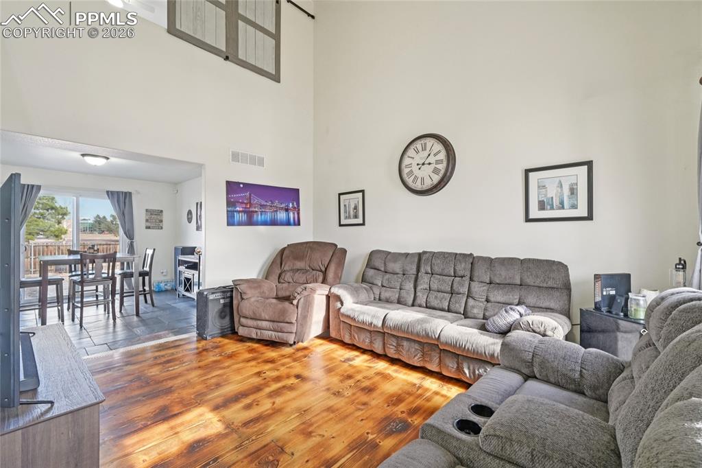 Image 4 of 39: Living Room