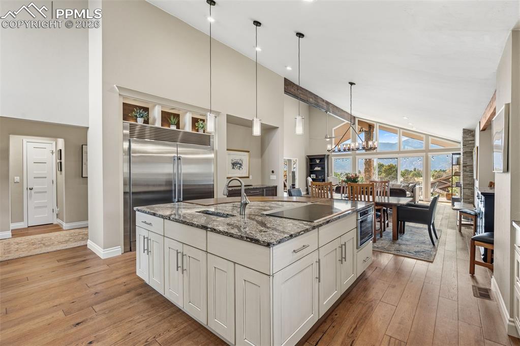 Image 16 of 50: No Description Available