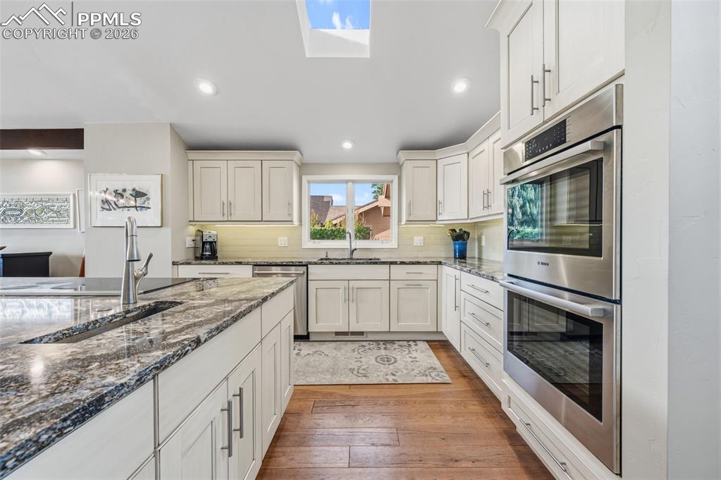 Image 19 of 50: No Description Available