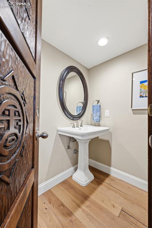 Image 21 of 50: No Description Available