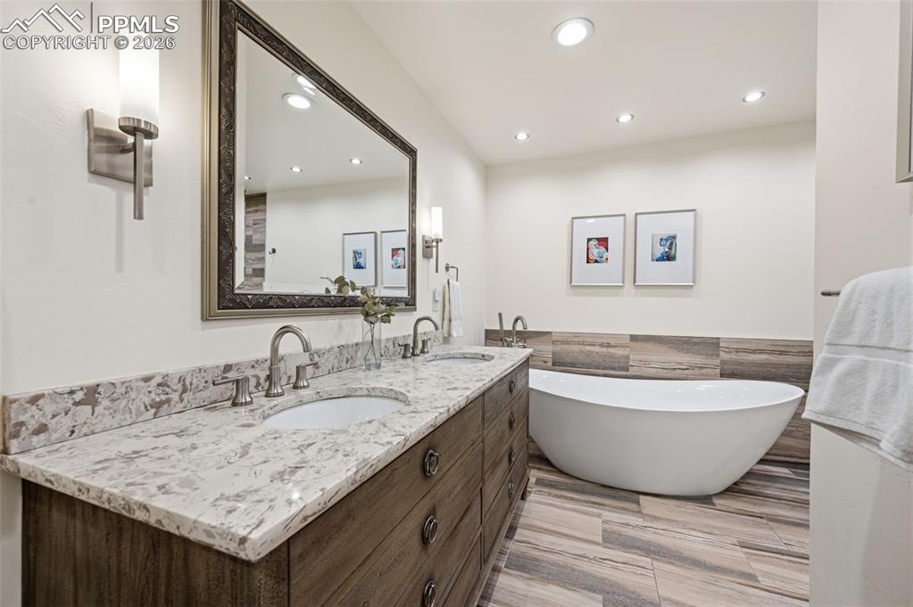 Image 24 of 50: No Description Available