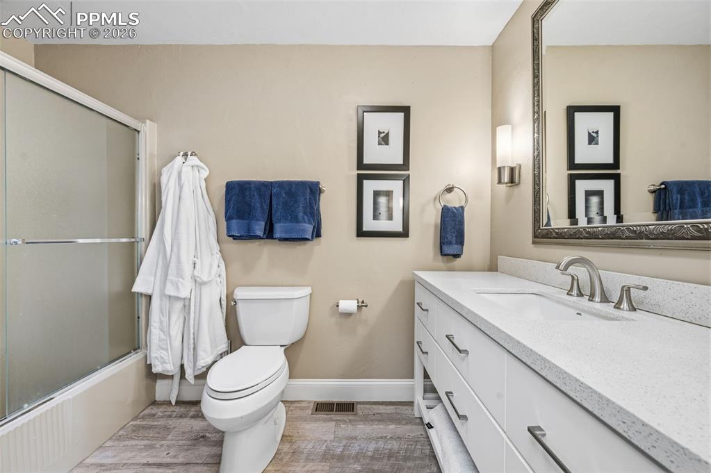 Image 31 of 50: No Description Available