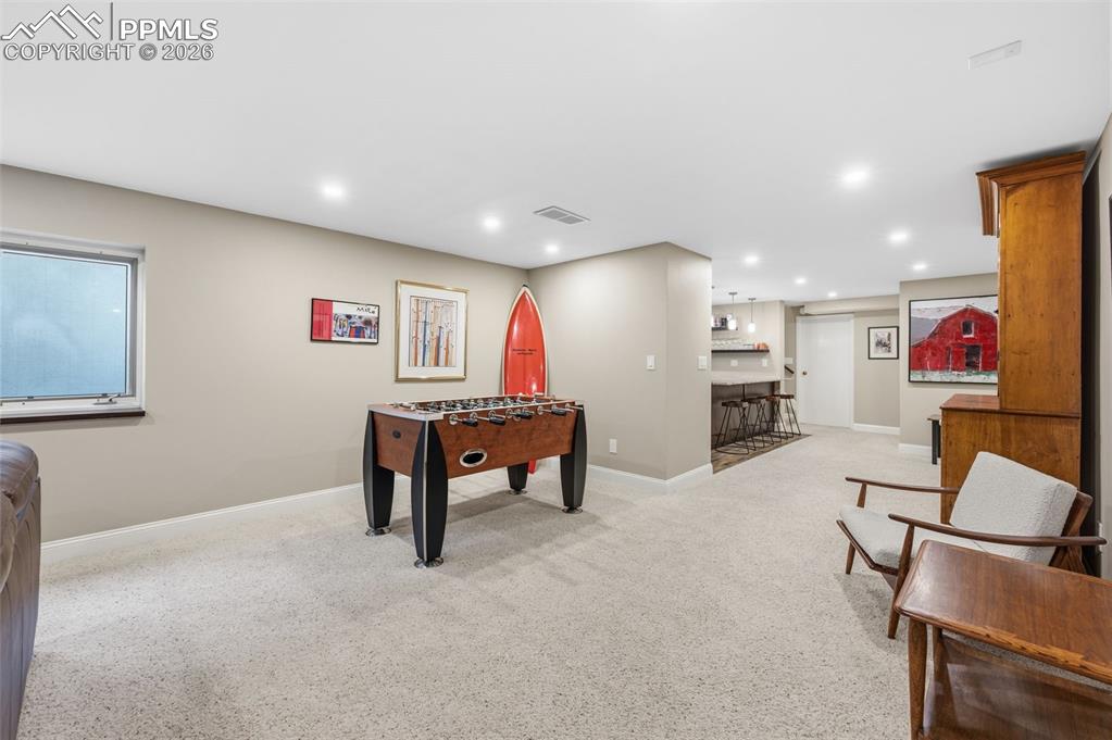 Image 34 of 50: No Description Available