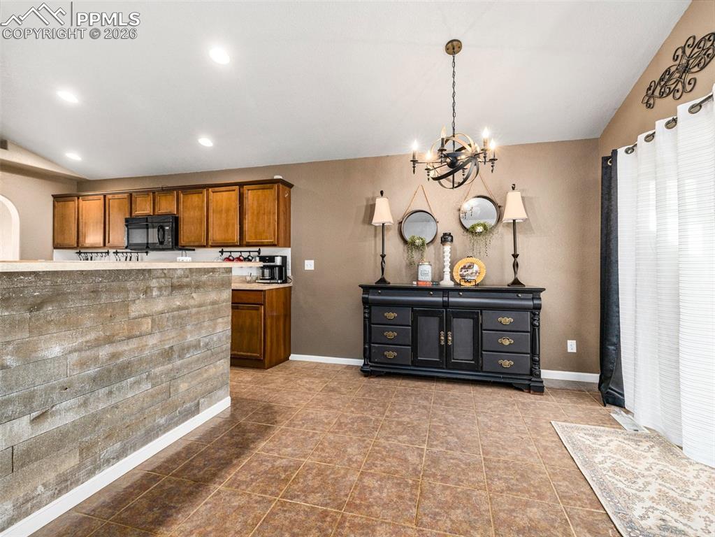 Image 10 of 43: Kitchen