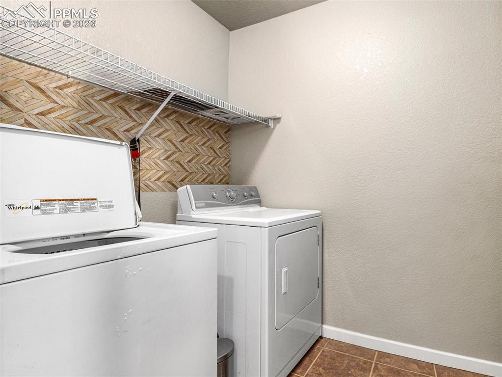 Image 21 of 43: Laundry