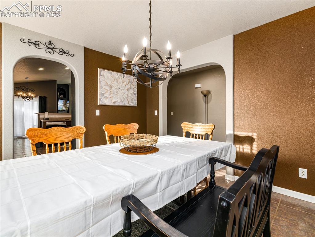 Image 4 of 43: Dining Area