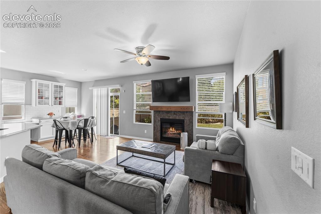 Image 11 of 47: Living Room
