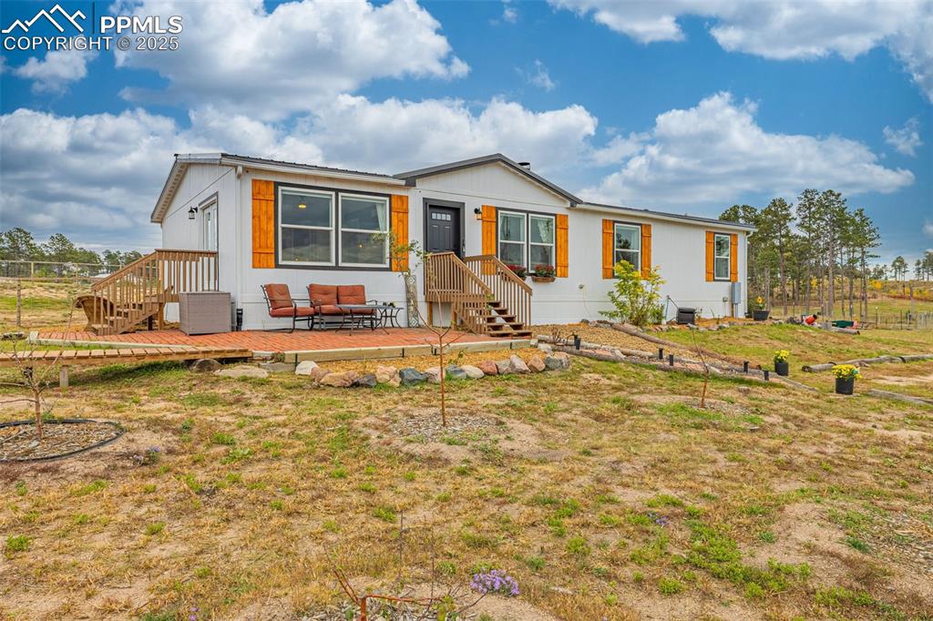 Image 2 of 37: Front of Structure