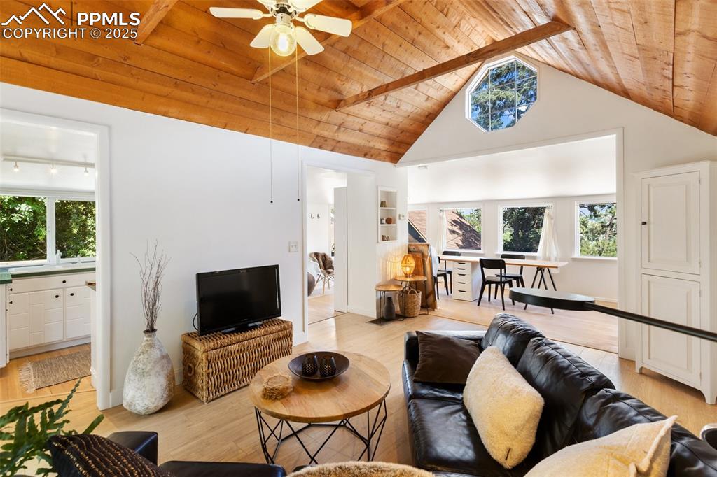 Image 6 of 36: Living Room