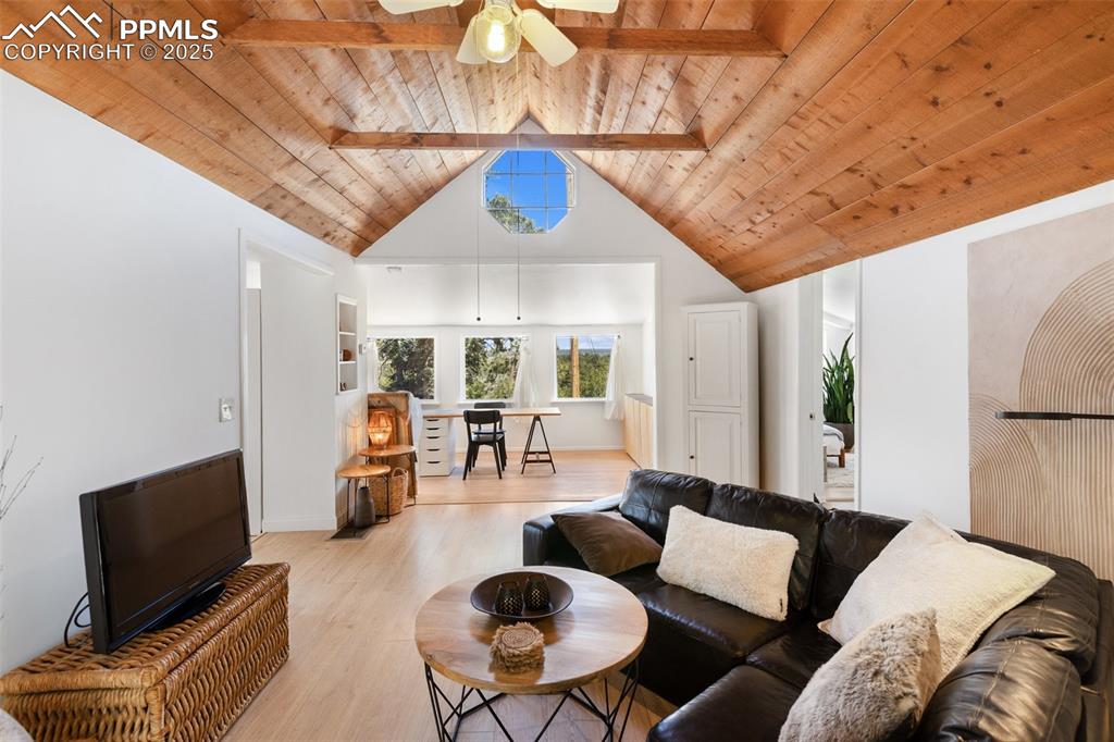 Image 7 of 36: Living Room