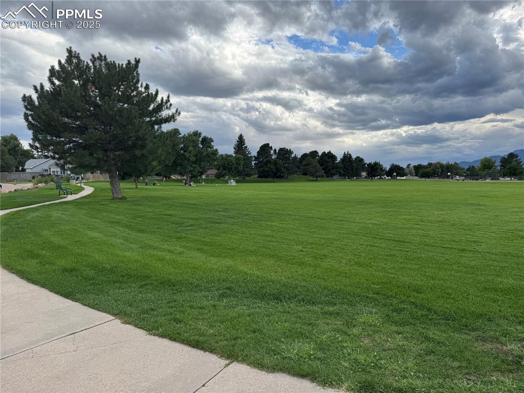 Image 37 of 40: Deerfield Park