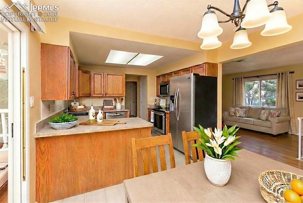 Image 12 of 50: Virtually staged