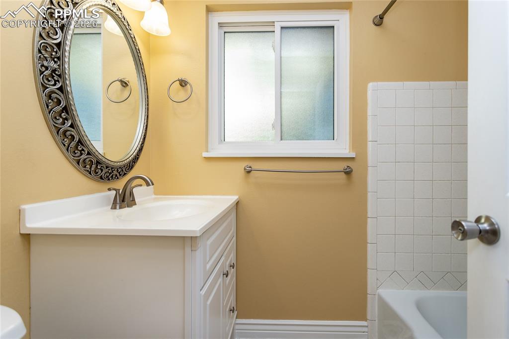 Image 23 of 50: Master Bathroom