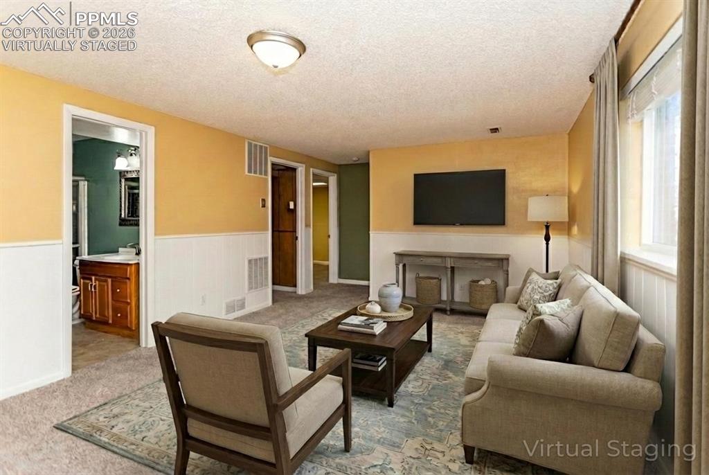 Image 27 of 50: Virtually staged