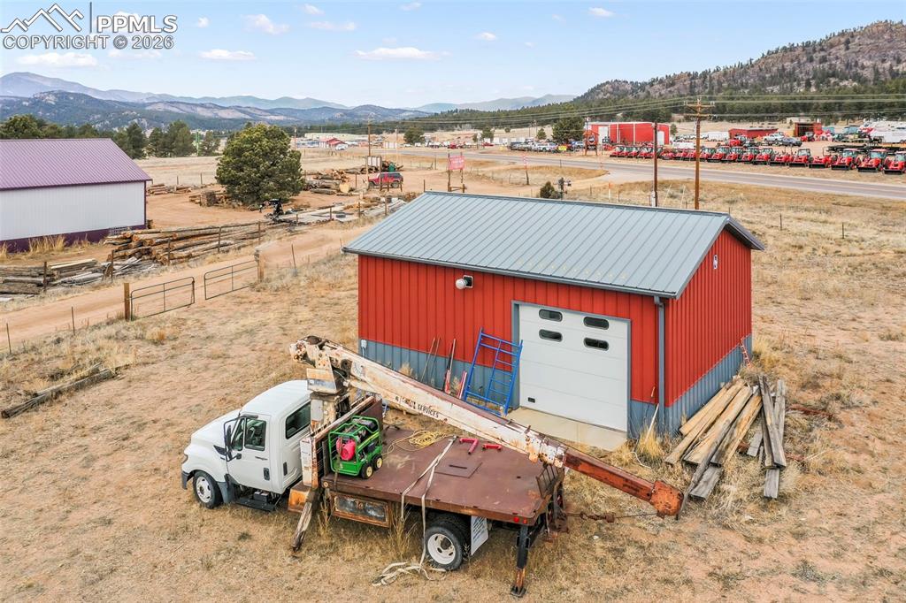 Image 19 of 50: Back of Structure