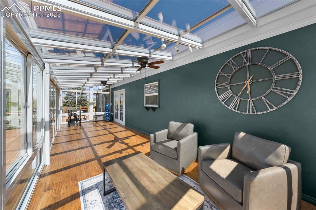 Image 34 of 46: Sun Room