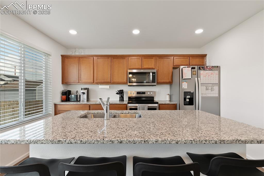 Image 18 of 38: Kitchen