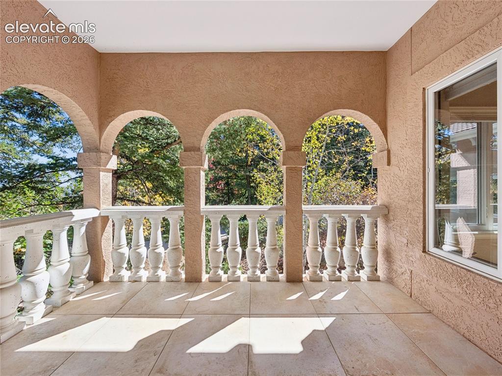 Image 7 of 46: Balcony