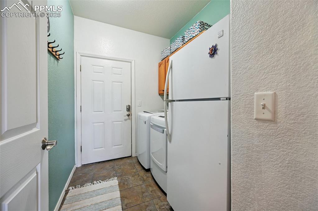 Image 18 of 45: Main level laundry 