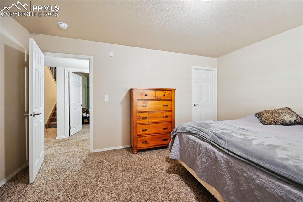 Image 34 of 45: Basement bedroom 