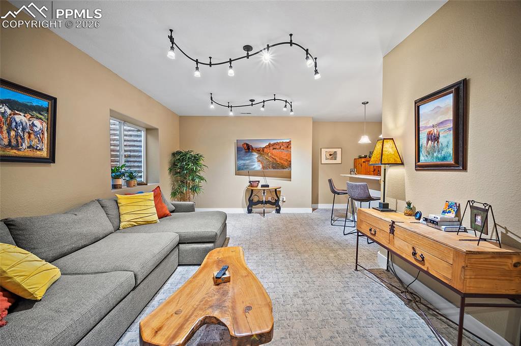 Image 27 of 50: Family Room