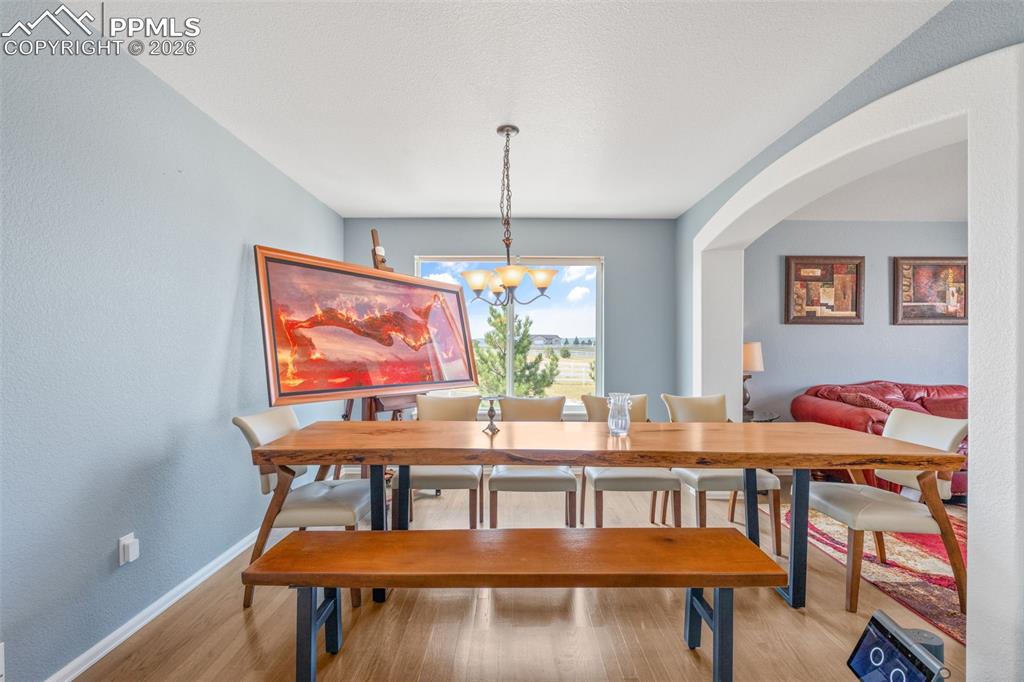 Image 8 of 47: Dining Area