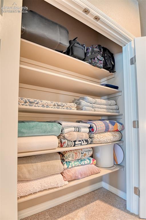 Image 28 of 45: lining closet