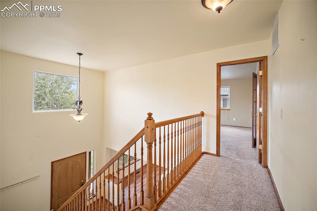 Image 15 of 35: Living Room